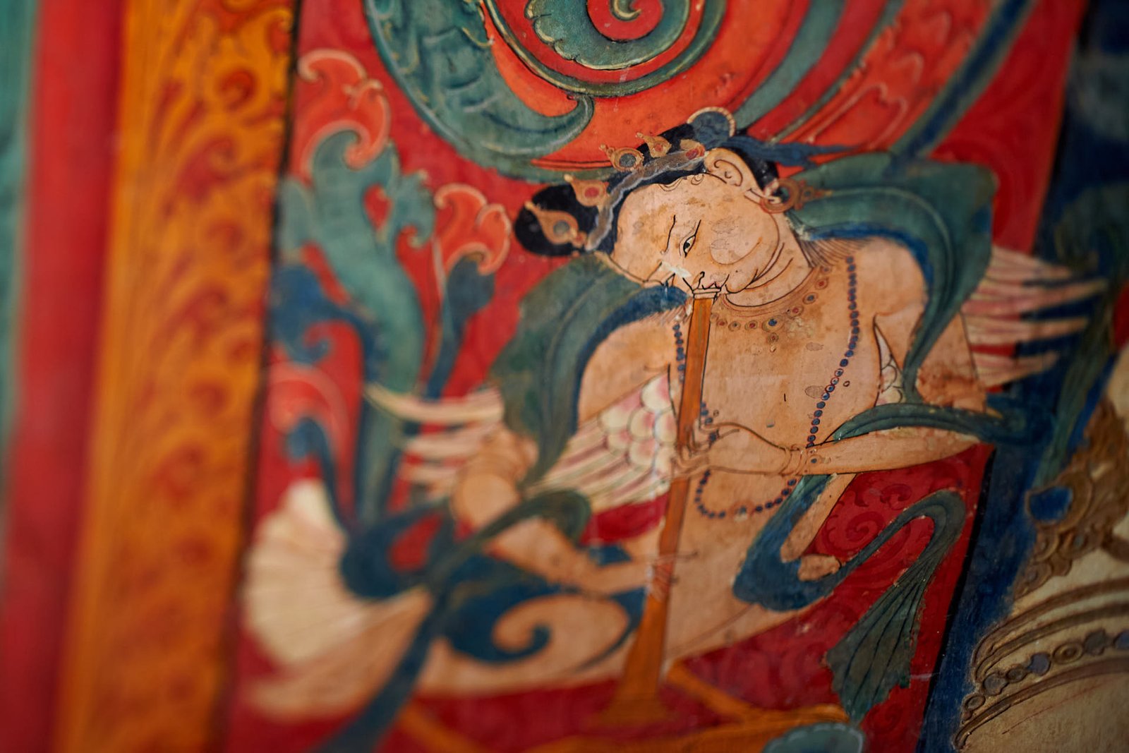 close up of wall paintings in Tubchen