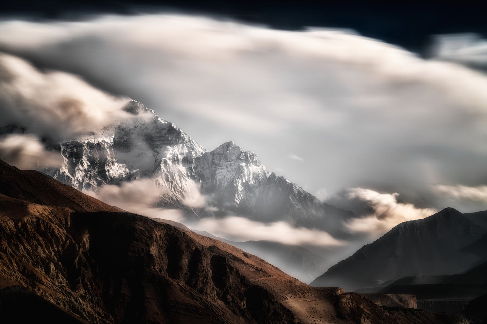 View of Nilgiri peak surrounded by clouds