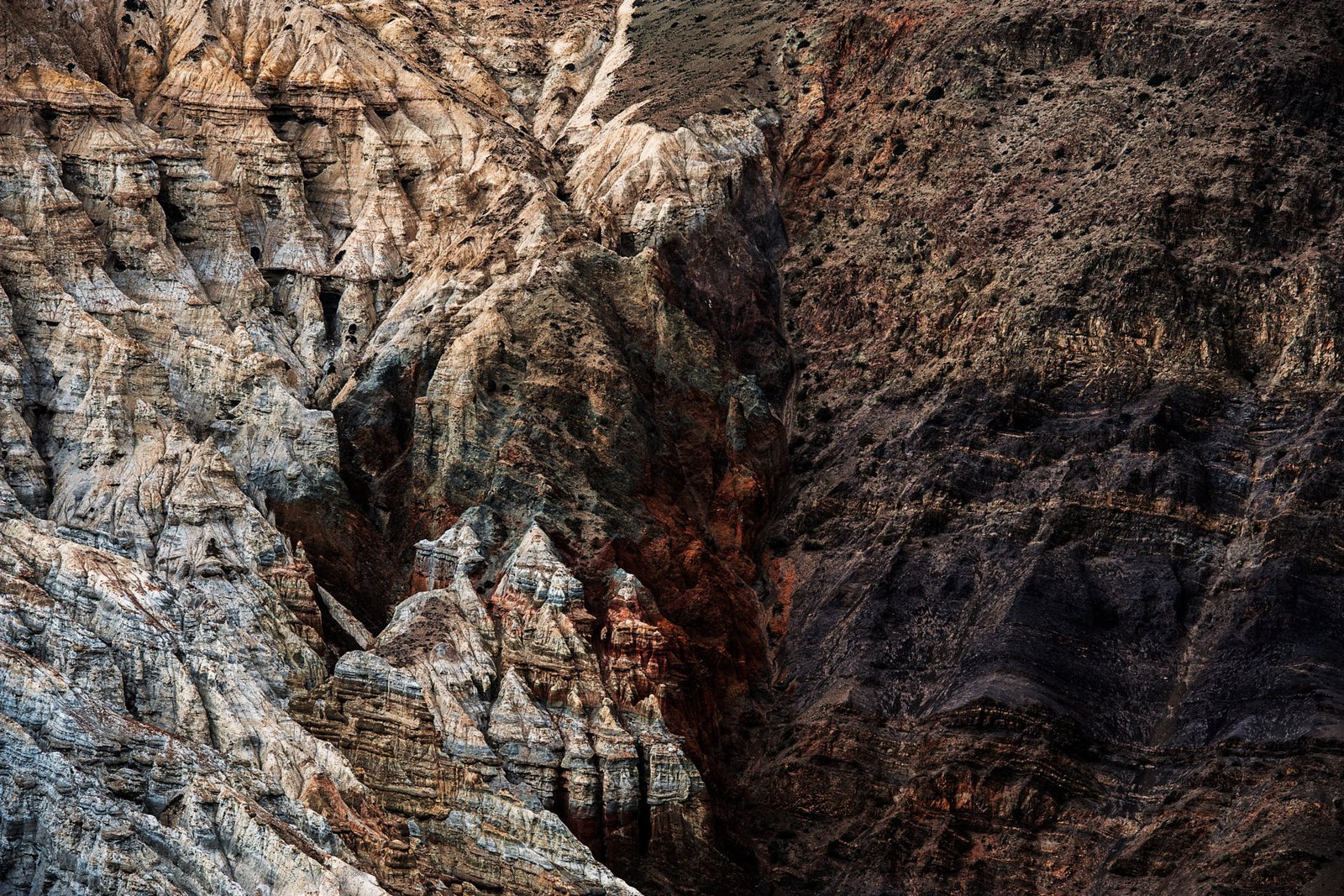 detail of a mountain near Chhuksang village